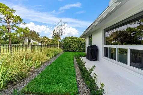 11955 N Lake Drive Boynton Beach FL 33436