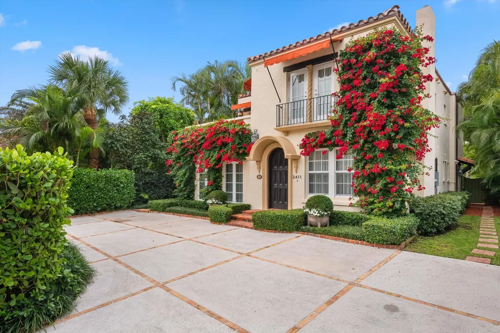 2411 Aravale Road West Palm Beach FL 33401