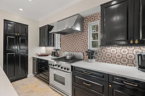 2411 Aravale Road West Palm Beach FL 33401