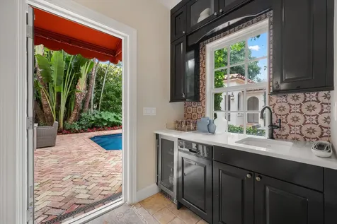 2411 Aravale Road West Palm Beach FL 33401
