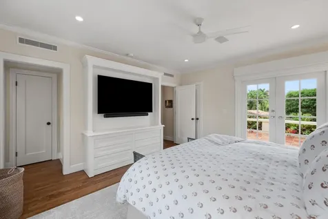2411 Aravale Road West Palm Beach FL 33401