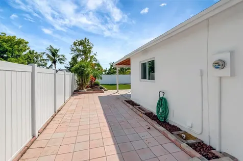 11192 Mustang Street Boca Raton FL 33428