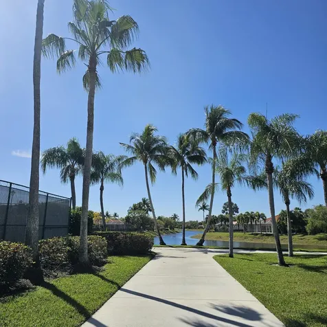 7664 Pine Island Way West Palm Beach FL 33411