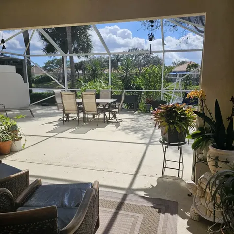 7664 Pine Island Way West Palm Beach FL 33411