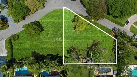 810 E Fern Drive Boca Raton FL 33432