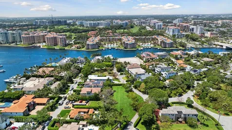 810 E Fern Drive Boca Raton FL 33432