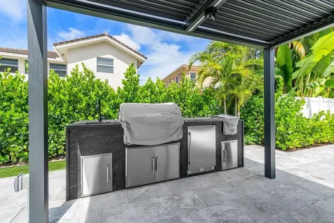 22233 Hollyhock Trail Boca Raton FL 33433