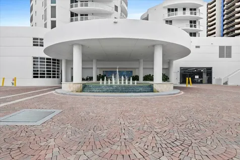 4600 N Ocean Drive Singer Island FL 33404
