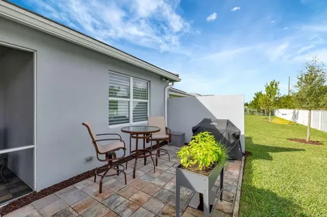 9633 Mosler Trail Lake Worth FL 33467