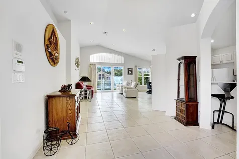10079 Diamond Lake Road Boynton Beach FL 33437