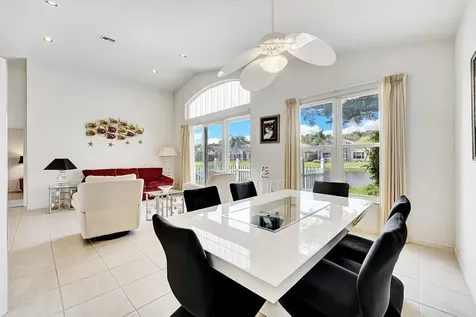 10079 Diamond Lake Road Boynton Beach FL 33437