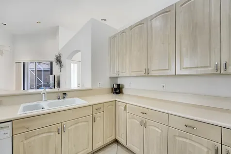 10079 Diamond Lake Road Boynton Beach FL 33437