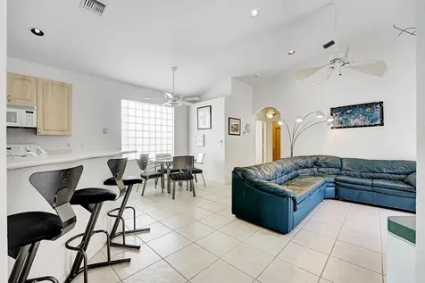 10079 Diamond Lake Road Boynton Beach FL 33437