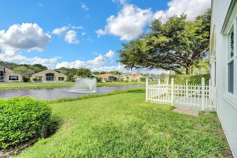 10079 Diamond Lake Road Boynton Beach FL 33437