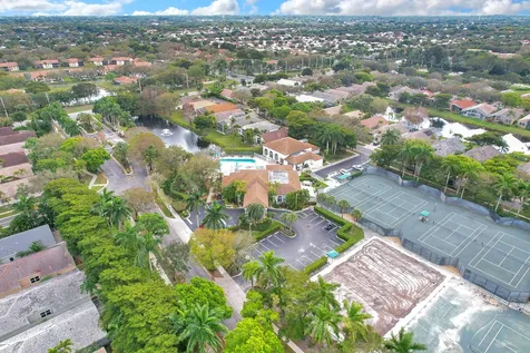 10079 Diamond Lake Road Boynton Beach FL 33437