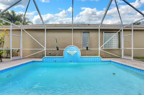 10079 Diamond Lake Road Boynton Beach FL 33437