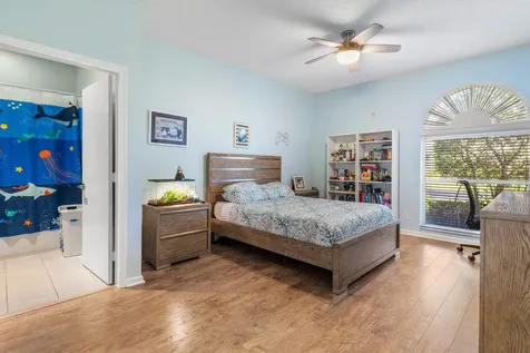 6601 Nw 25th Avenue Boca Raton FL 33496