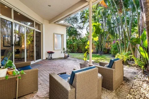 6601 Nw 25th Avenue Boca Raton FL 33496