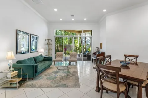 6601 Nw 25th Avenue Boca Raton FL 33496