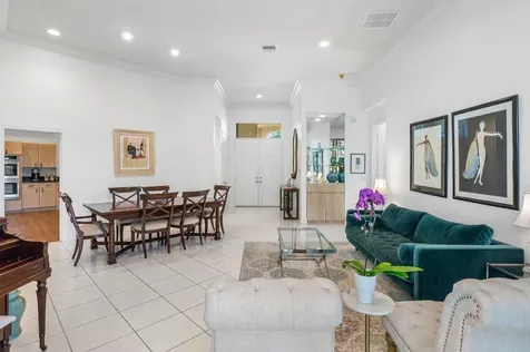 6601 Nw 25th Avenue Boca Raton FL 33496