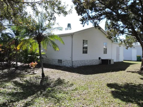 900 Cashew Circle Barefoot Bay FL 32976
