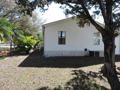 900 Cashew Circle Barefoot Bay FL 32976