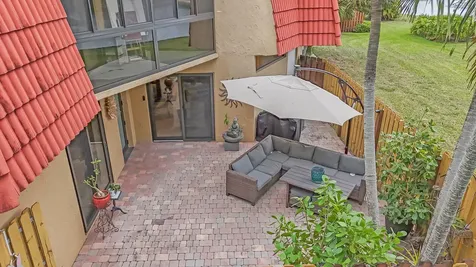 8400 Trent Court Boca Raton FL 33433