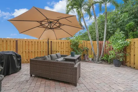 8400 Trent Court Boca Raton FL 33433