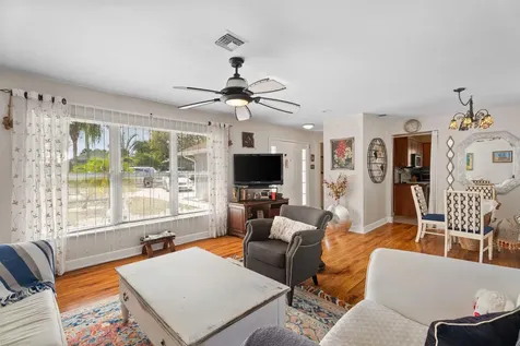 4805 Se Manatee Terrace Stuart FL 34997