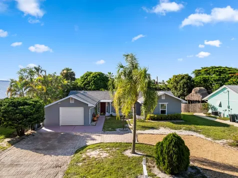 4805 Se Manatee Terrace Stuart FL 34997