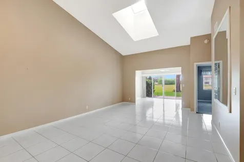 5622 Royal Lake Circle Boynton Beach FL 33437