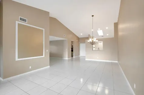 5622 Royal Lake Circle Boynton Beach FL 33437