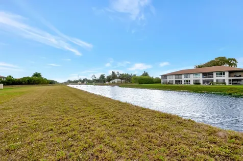 5622 Royal Lake Circle Boynton Beach FL 33437