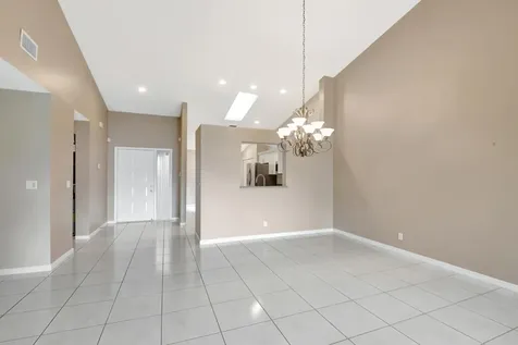 5622 Royal Lake Circle Boynton Beach FL 33437