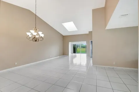 5622 Royal Lake Circle Boynton Beach FL 33437