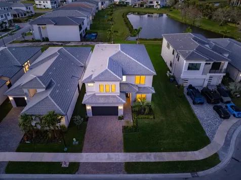 8227 Essex Country Club Drive Boca Raton FL 33434