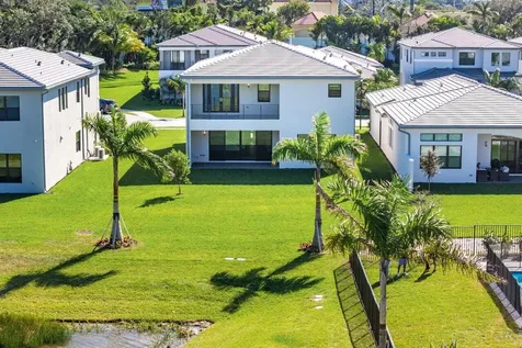 8227 Essex Country Club Drive Boca Raton FL 33434