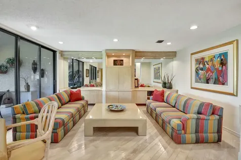6 Clubhouse Lane Boynton Beach FL 33436