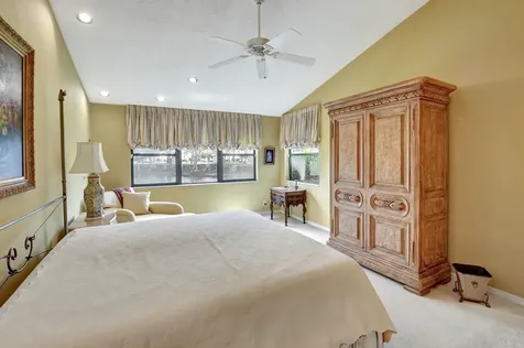 6 Clubhouse Lane Boynton Beach FL 33436