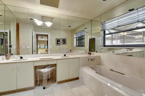 6 Clubhouse Lane Boynton Beach FL 33436