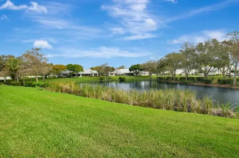 6 Clubhouse Lane Boynton Beach FL 33436