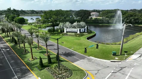 6 Clubhouse Lane Boynton Beach FL 33436