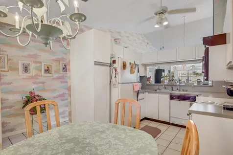7610 Tahiti Lane Lake Worth FL 33467