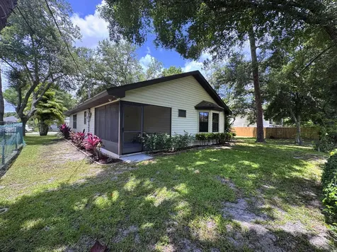 2440 88th Avenue Vero Beach FL 32966