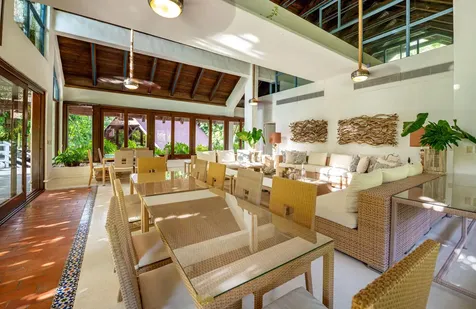12 Bahia Minitas Casa de Campo DR 22000