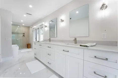11740 Island Lakes Lane Boca Raton FL 33498
