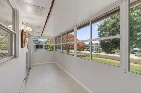 228 Brittany E Delray Beach FL 33446