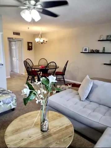 209 Suffolk E Boca Raton FL 33434