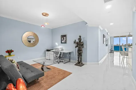 2650 Lake Shore Drive Riviera Beach FL 33404