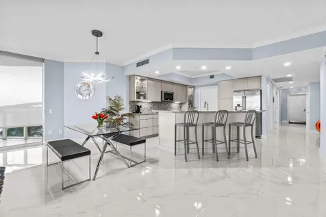 2650 Lake Shore Drive Riviera Beach FL 33404